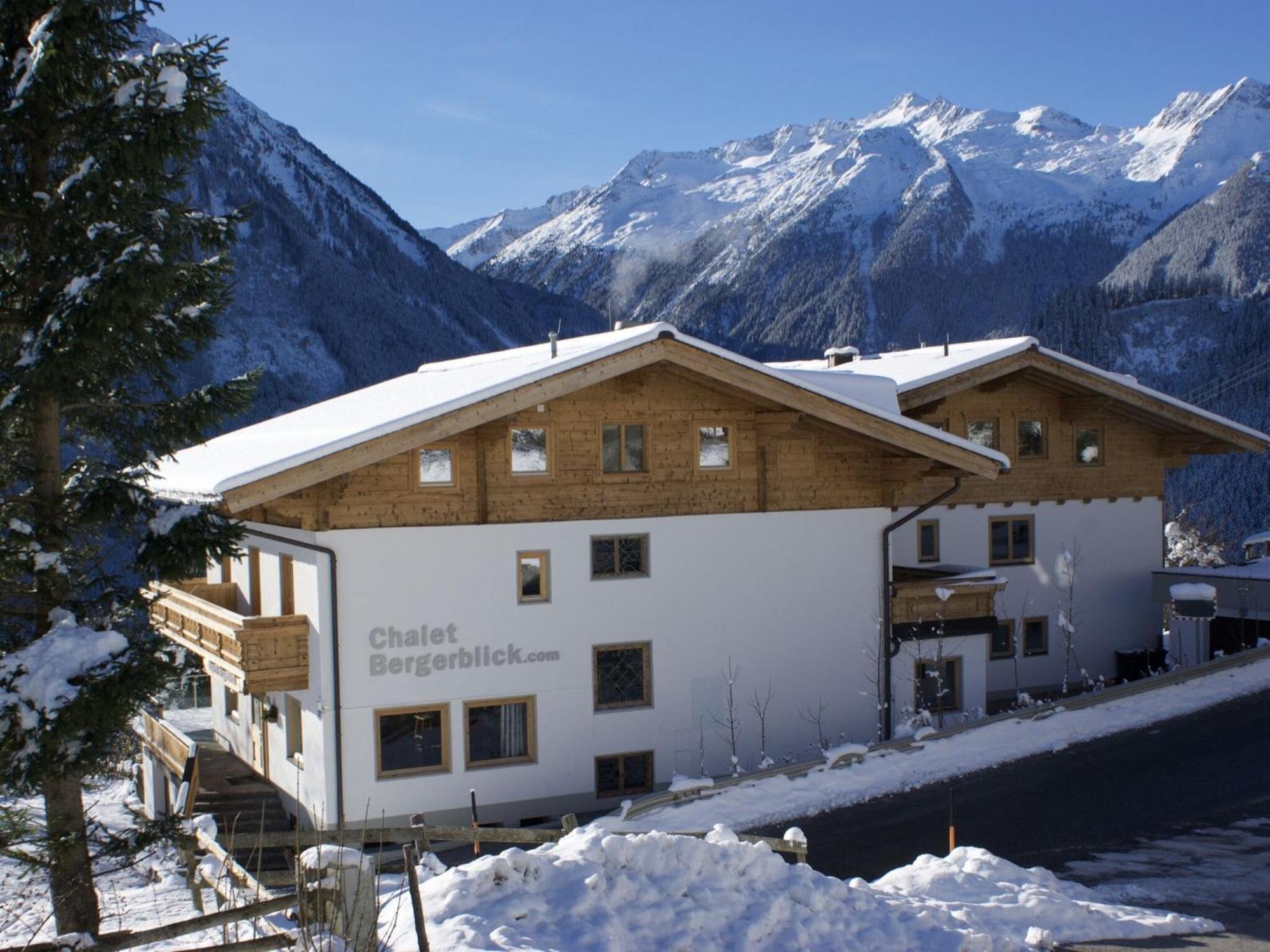 Large luxury chalet near ski area ZillerArena K nigsleiten Konigsleiten Exterior foto